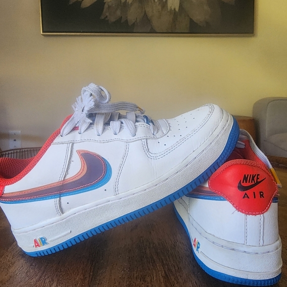 Nike Air Force 1 LV8 GS Offset Swoosh White Red Blue DX1787-100 Kids 4Y - Picture 1 of 15